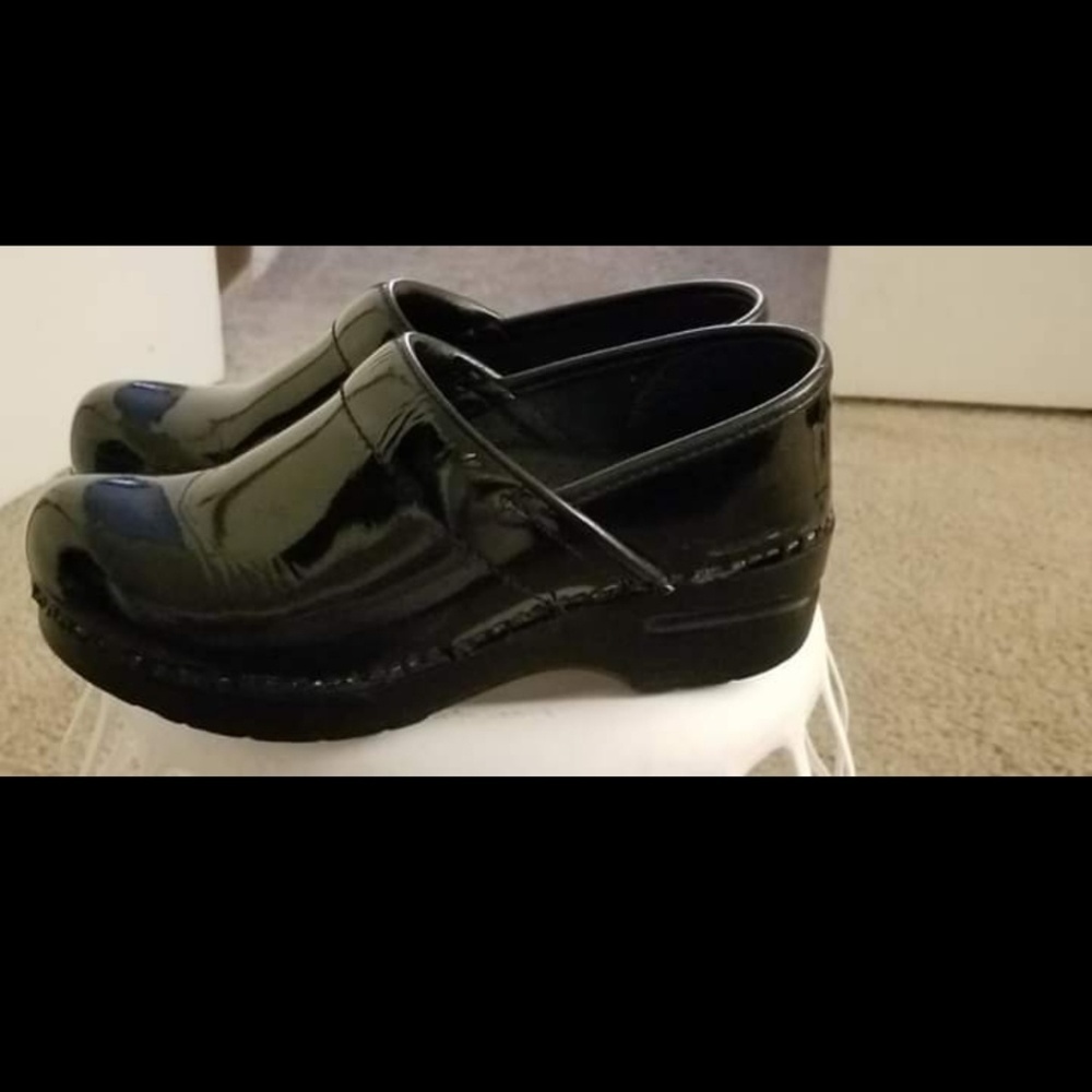 Dansko Professional Clogs - Picture 2 of 5